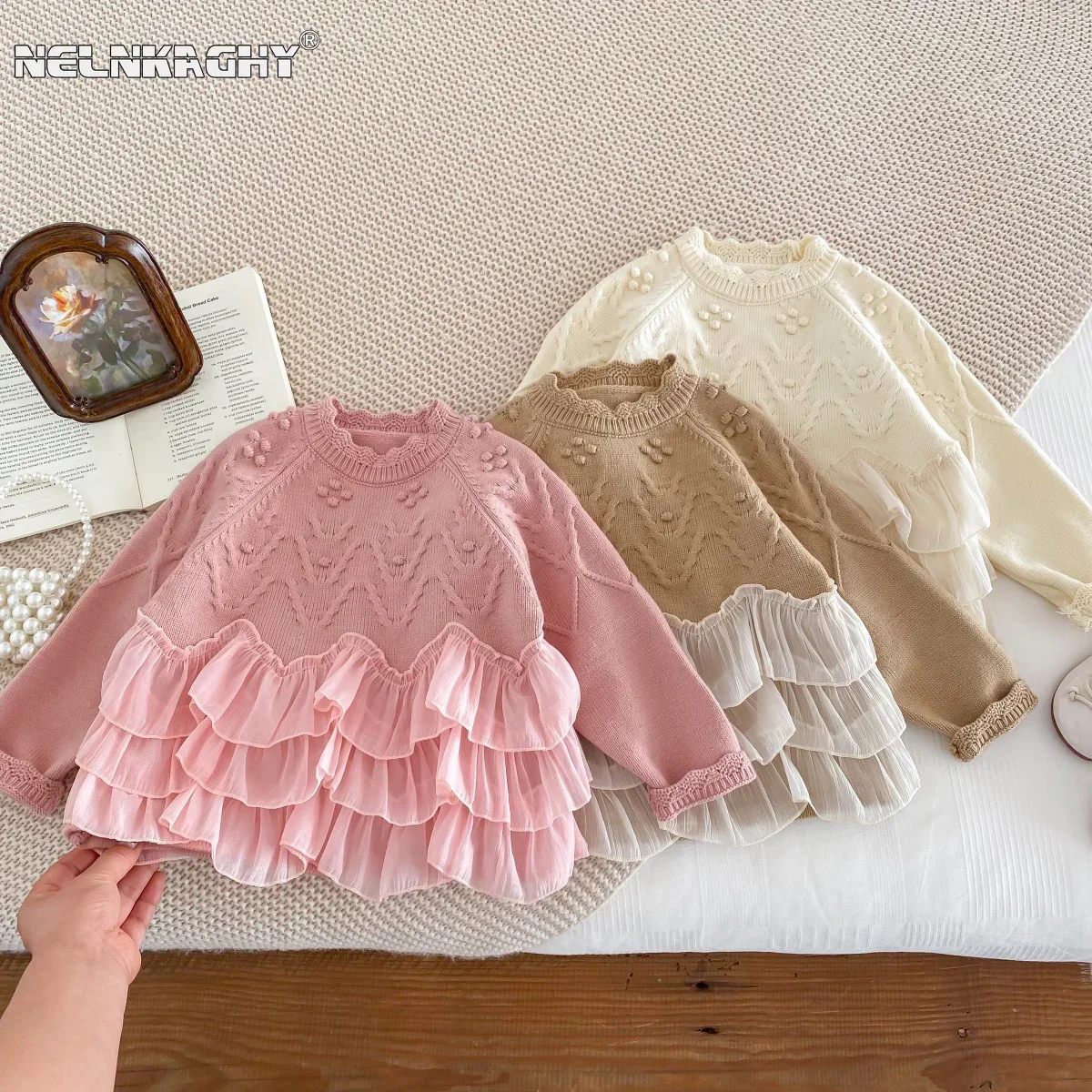 Baby Clothing In Japan - سترة علوية على الموضة للأطفال البنات