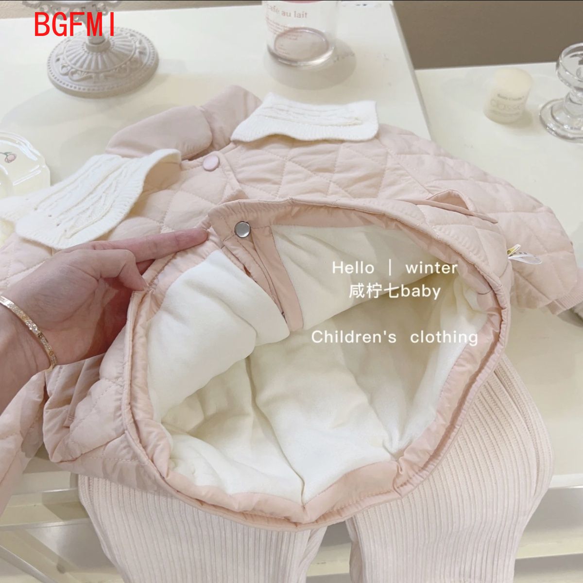 الفتيات الوردي المخملية معطف ا - مراجعة Baby Clothing Quilt وسعره