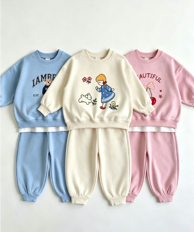 طقم رياضي للأطفال بنمط كرتوني  - مراجعة Baby Clothing Knitting Patterns وسعره