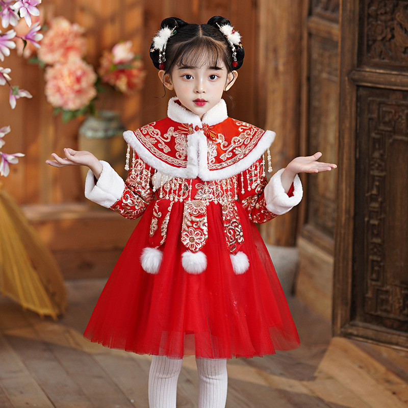 ملابس الفتيات الحمراء للسنة ال - مراجعة Baby Clothing Quilt وسعره